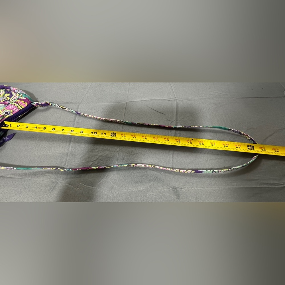 Vera Bradley Crossbody Purse - Picture 9 of 10